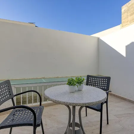 Stylish 3br With Large Terrace In By 360 Estates Apartmán
