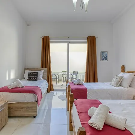 Stylish 3br With Large Terrace In By 360 Estates Apartment Mosta