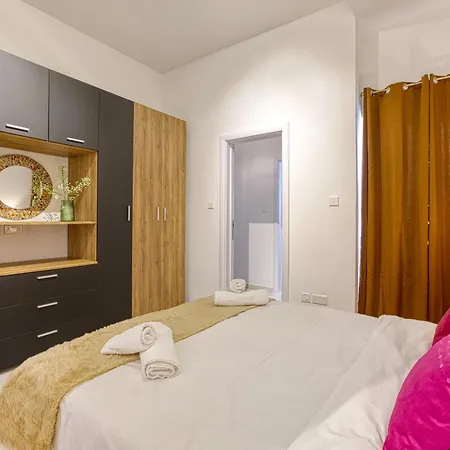 Stylish 3br With Large Terrace In By 360 Estates