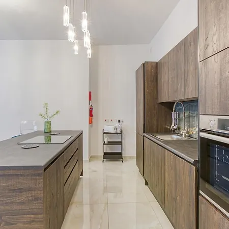 Apartment Stylish 3br With Large Terrace In By 360 Estates