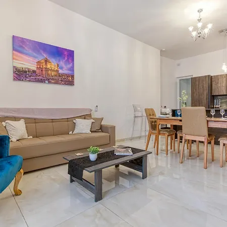 Stylish 3br With Large Terrace In By 360 Estates Apartment *