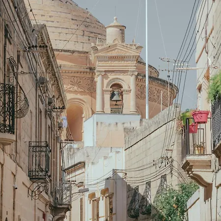 Stylish 3br With Large Terrace In By 360 Estates Mosta