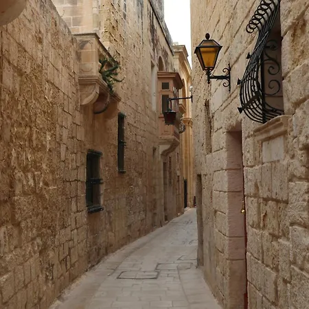 Apartman Stylish 3br With Large Terrace In By 360 Estates *