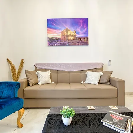 Stylish 3br With Large Terrace In By 360 Estates