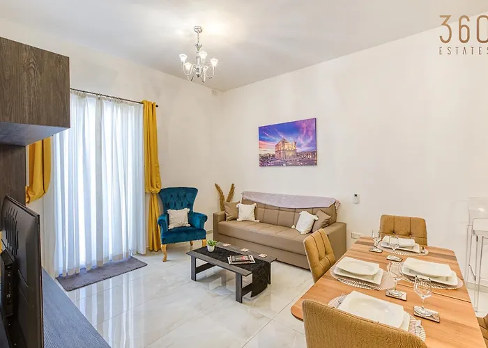 Apartament Stylish 3br With Large Terrace In By 360 Estates